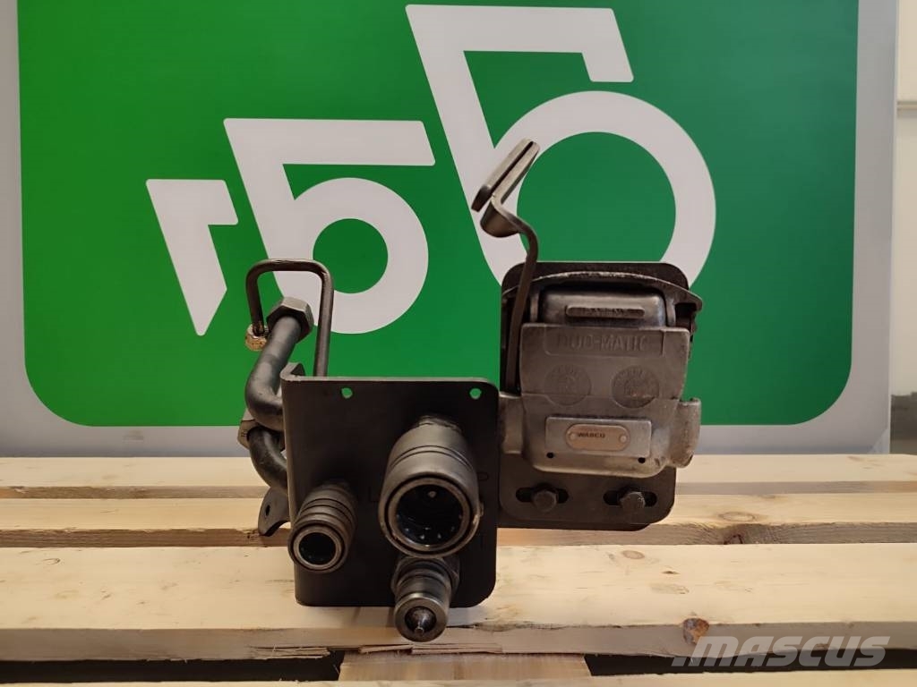 CLAAS Hydraulic sockets 4528D20090 Claas Arion 640 Hidraulika