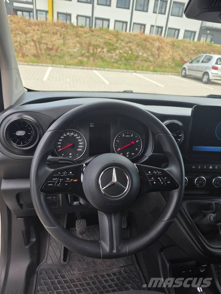 Mercedes-Benz Citan 108 CDI شاحنة مقفلة