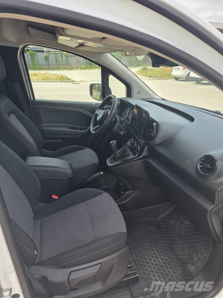 Mercedes-Benz Citan 108 CDI شاحنة مقفلة