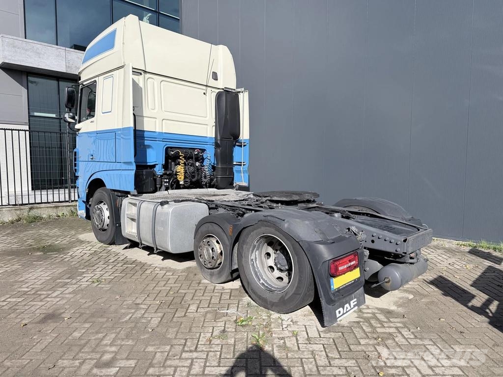 DAF XF 450 SuperSpaceCab, 6x2 Midlift. Cabezas tractoras