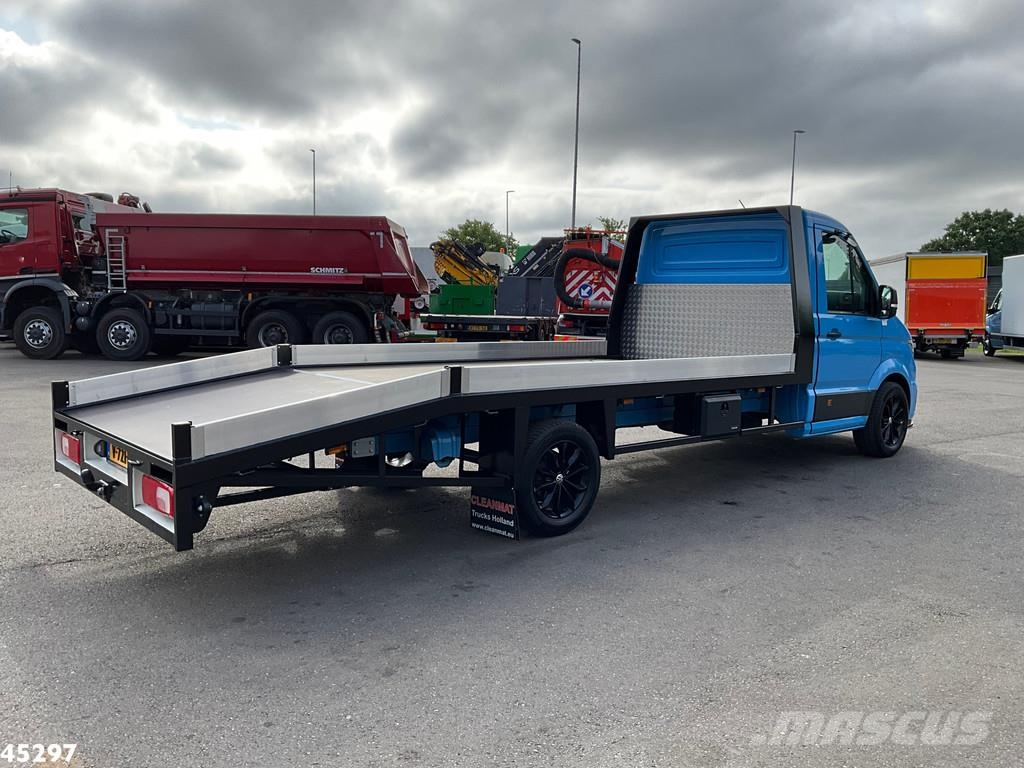 Volkswagen Crafter 35 2.0 TDI met Nieuwe Oprijcarrosserie Автовози