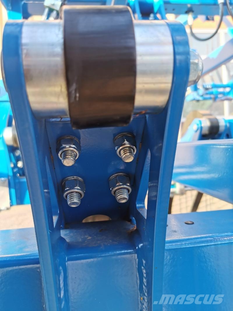 Treffler TGA 560 Präzisions Grubber Lauksaimniecība- Citi