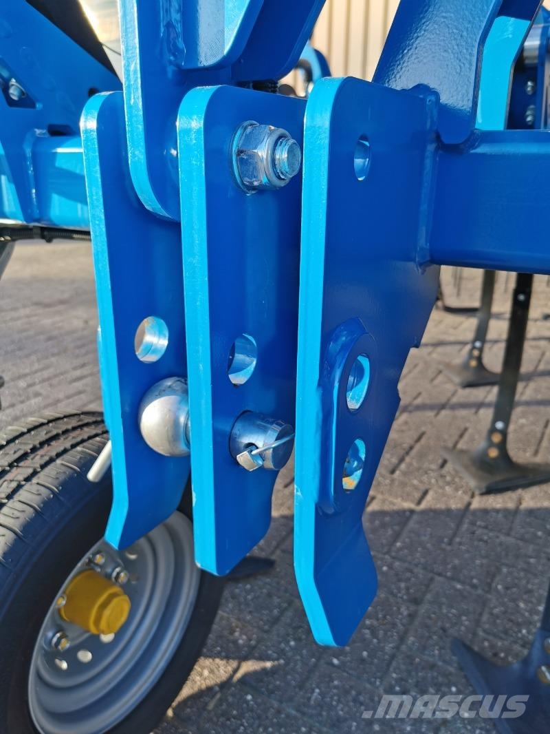 Treffler TGA 560 Präzisions Grubber Lauksaimniecība- Citi