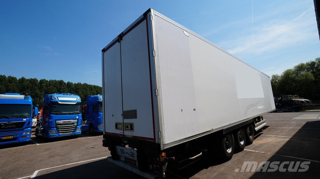 Lamberet 3 Axle frigo trailer Carrier Vector 1950 mt Bi-Tem Koel-vries opleggers