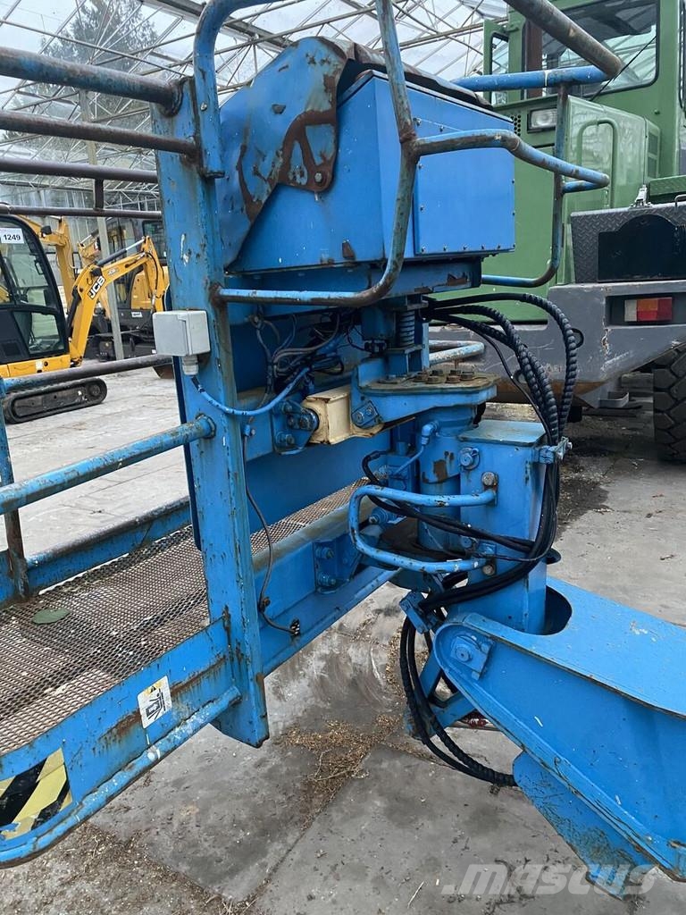 Aichi SR18A رافعات سلة تلسكوبية