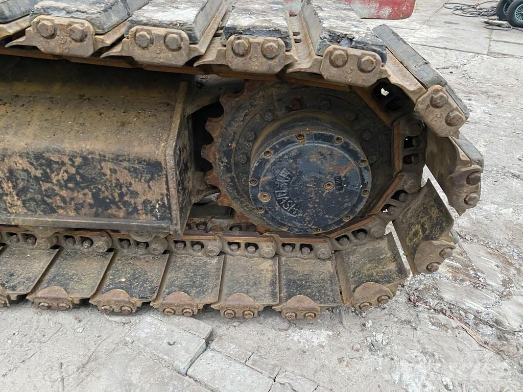 Aichi SR18A رافعات سلة تلسكوبية