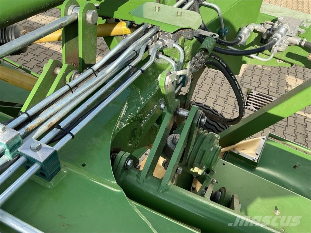 Krone EC 6210 CV Niittomurskaimet