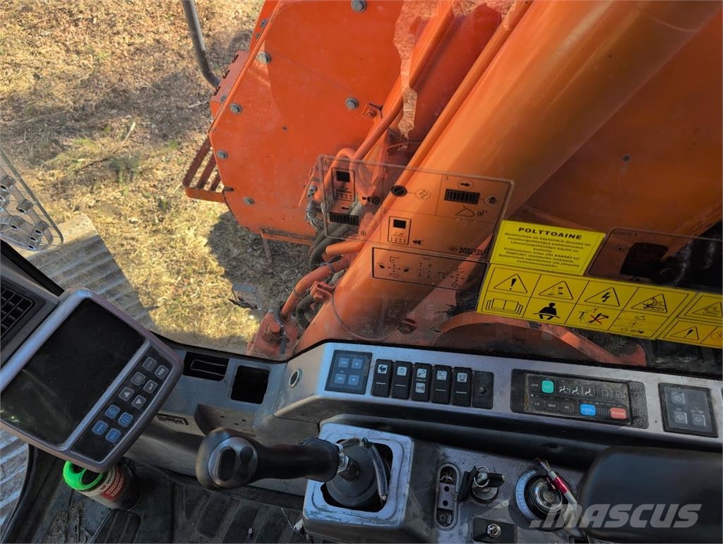 Doosan DX 140 LC-3 حفارات زحافة