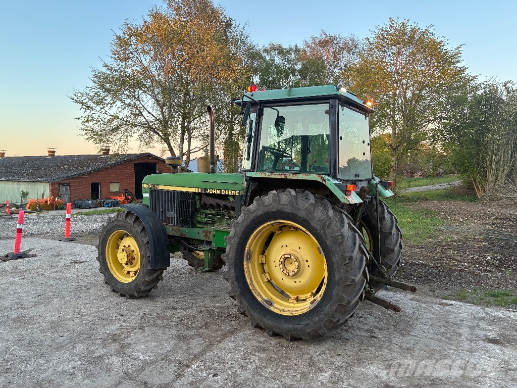 John Deere 3050 Трактори