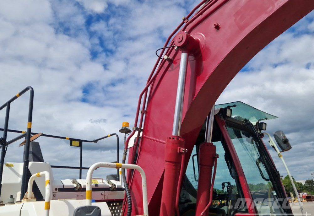 Volvo EC 140 EL Pásové rýpadlá