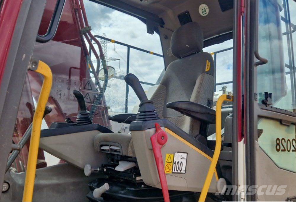 Volvo EC 140 EL Pásové rýpadlá