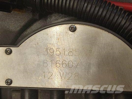 Valtra N 163 (39518500) AdBlue tank Кабіна