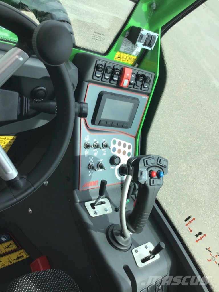 Avant 760 visnings maskin Skid steer loderler