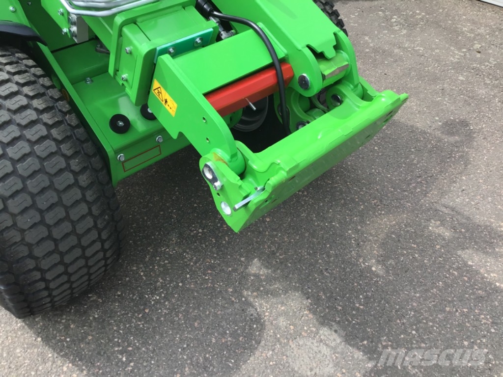 Avant 760 visnings maskin Skid steer loderler