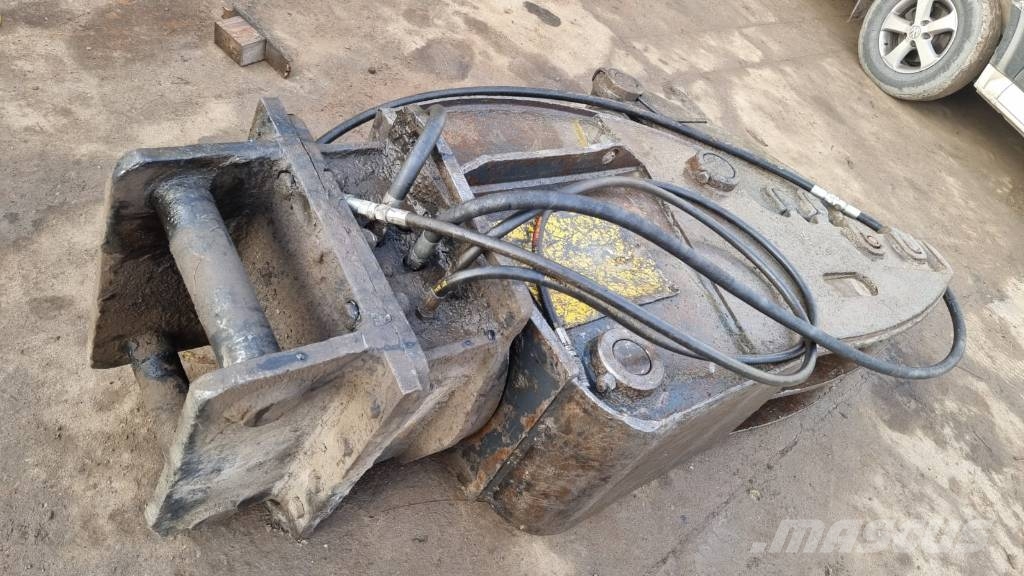 Häner 2600 Hydraulic Shears Будівельні роздрібнювачі