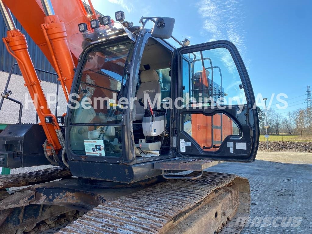 Hitachi ZX490LCH-6 Crawler excavators