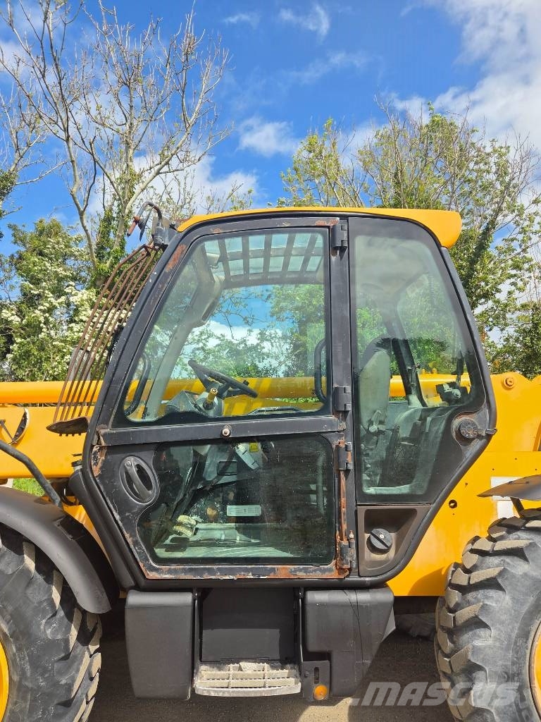 JCB 535-125 Teleskooplaadurid