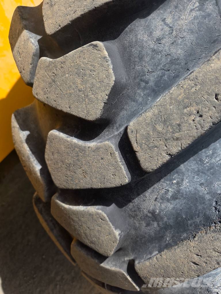 JCB 535-125 Teleskooplaadurid