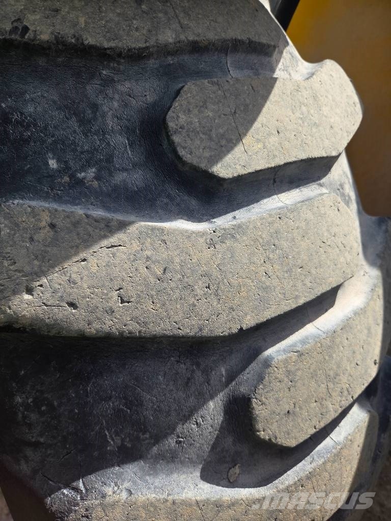 JCB 535-125 Teleskooplaadurid