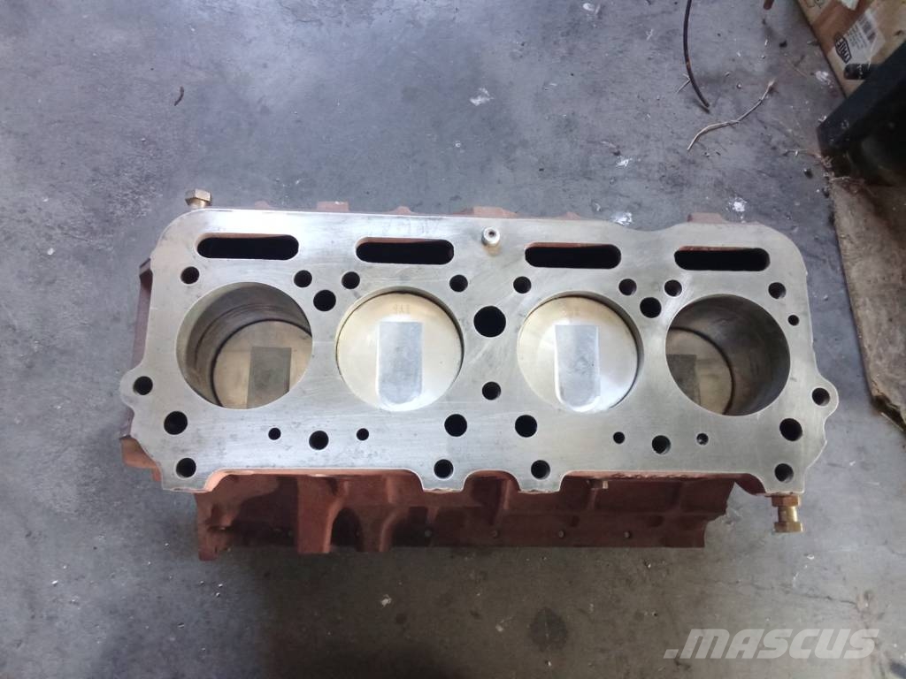 Mitsubishi K2 Motorji
