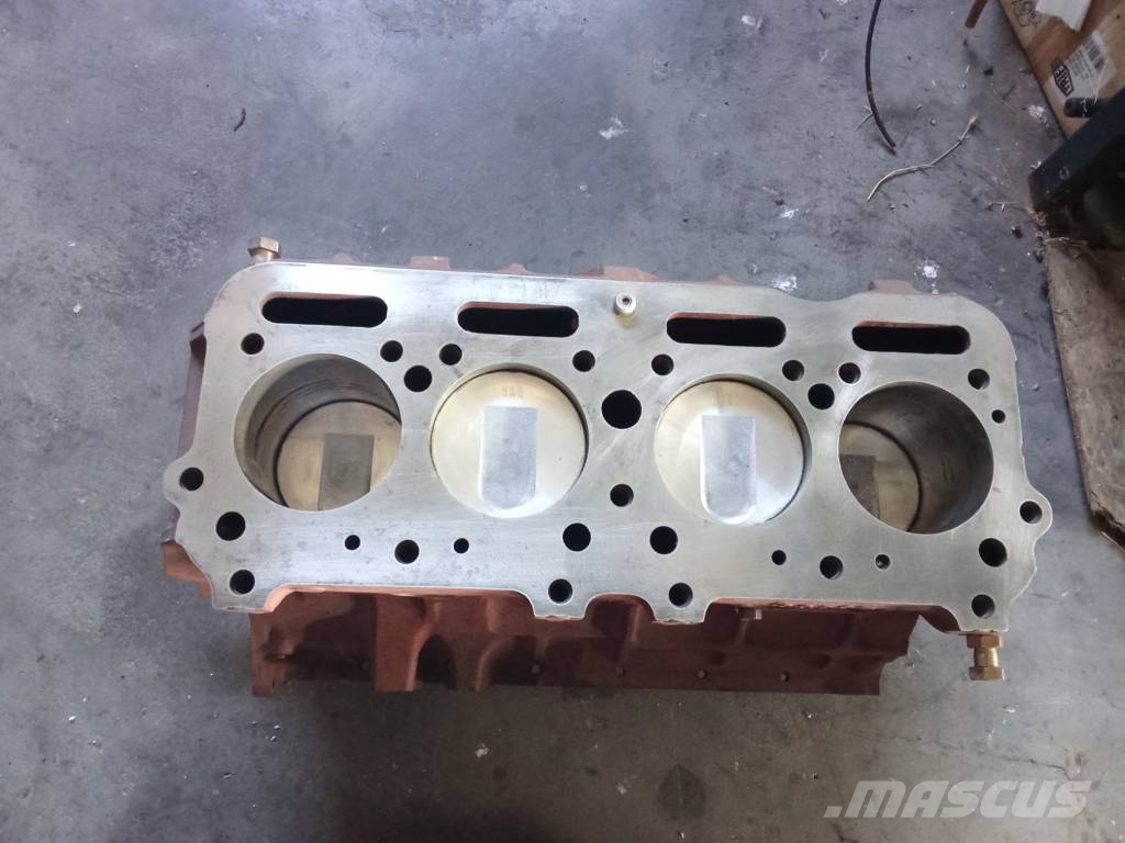 Mitsubishi K2 Motorji