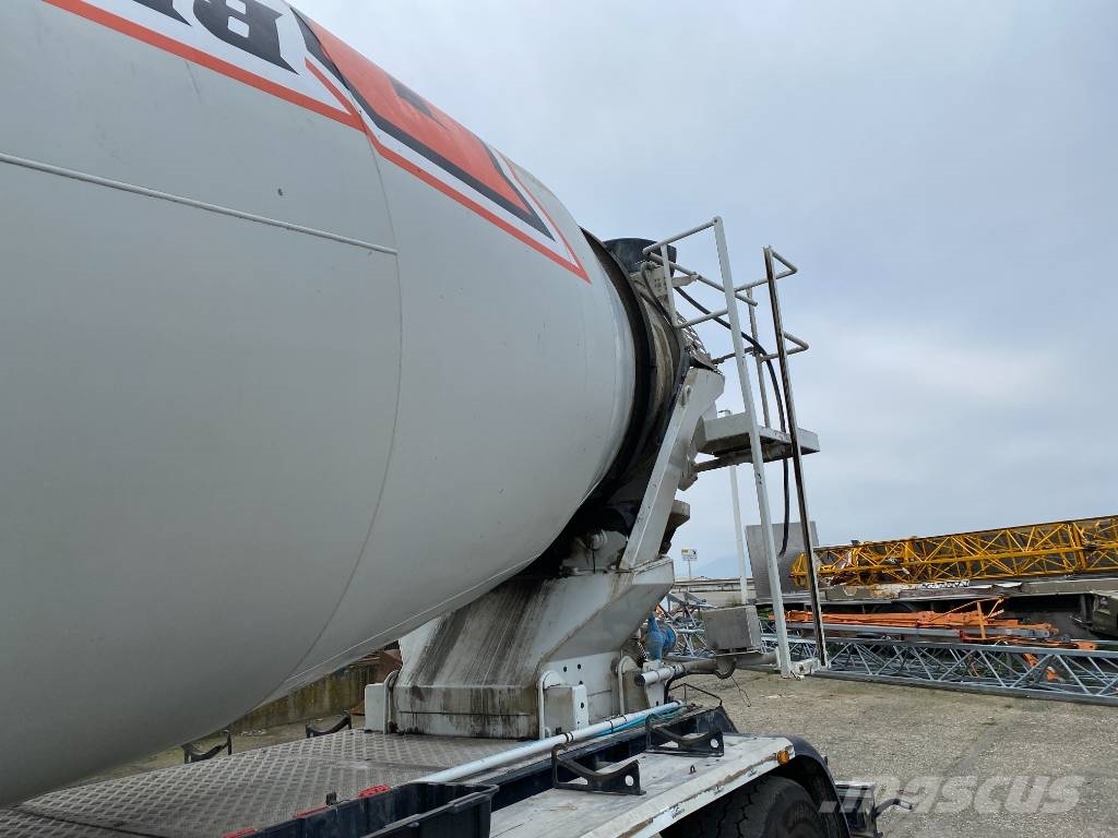 Euromix MTP Malaxeur a béton MTPS.T EM12RFPT Origine 3180hrs!! Outros Semi Reboques