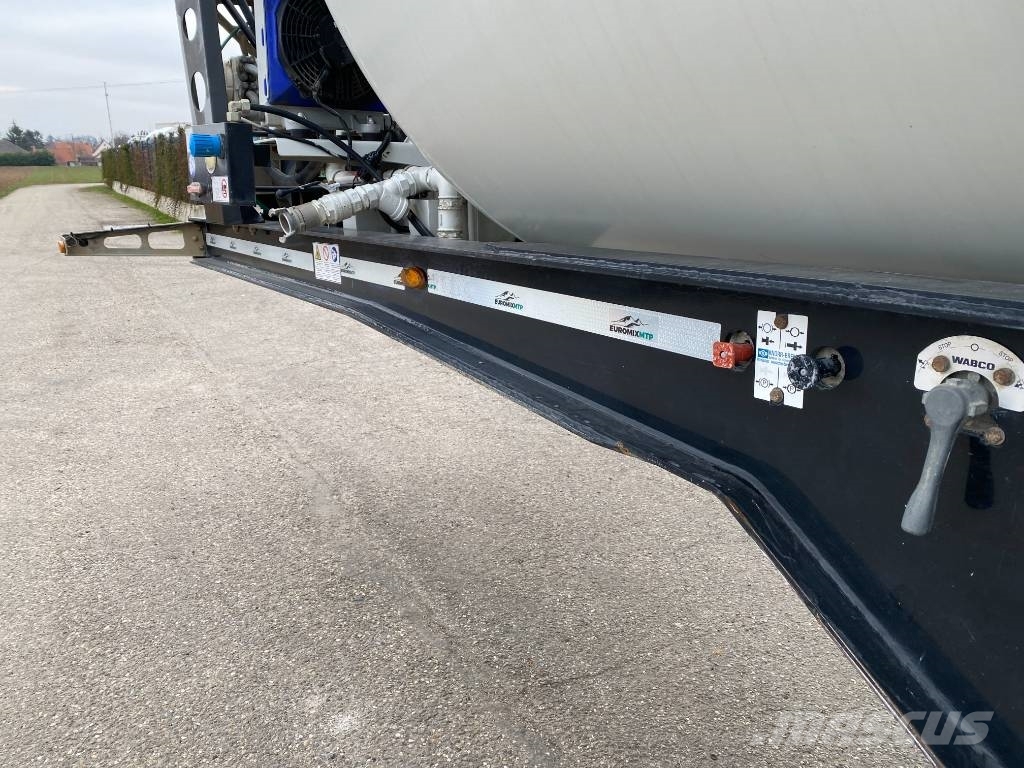 Euromix MTP Malaxeur a béton MTPS.T EM12RFPT Origine 3180hrs!! Outros Semi Reboques