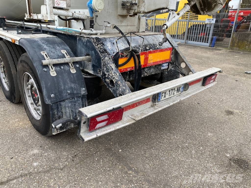 Euromix MTP Malaxeur a béton MTPS.T EM12RFPT Origine 3180hrs!! Outros Semi Reboques