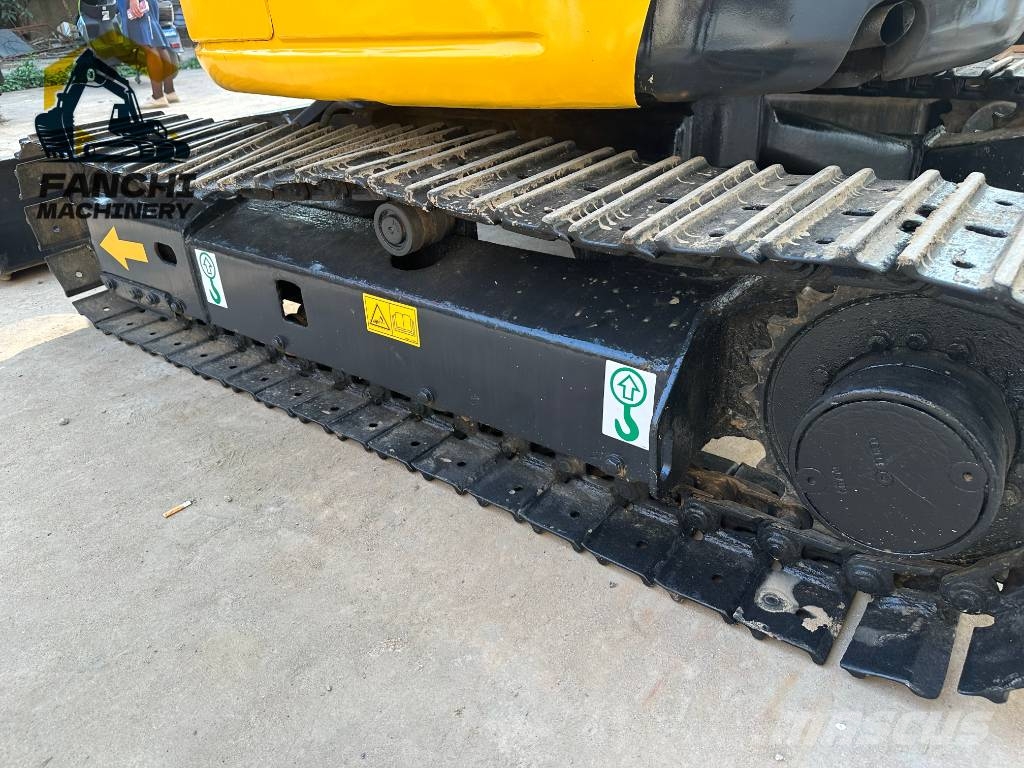 Komatsu PC 30 Εκσκαφείς με ερπύστριες