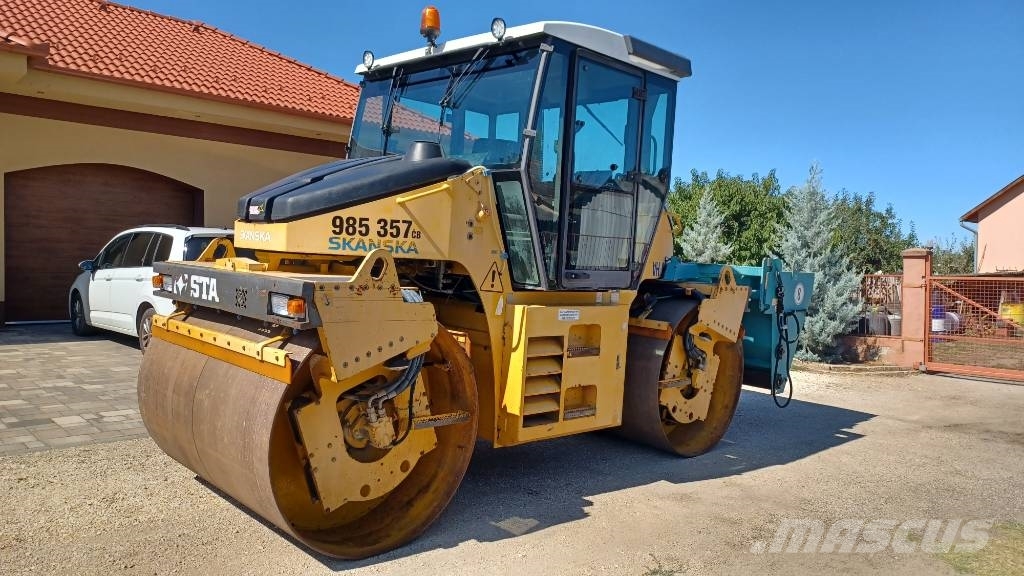 Stavostroj STA VH 950A típusú vibrohenger + zúzalékszóró Οδοστρωτήρες διπλού κυλίνδρου