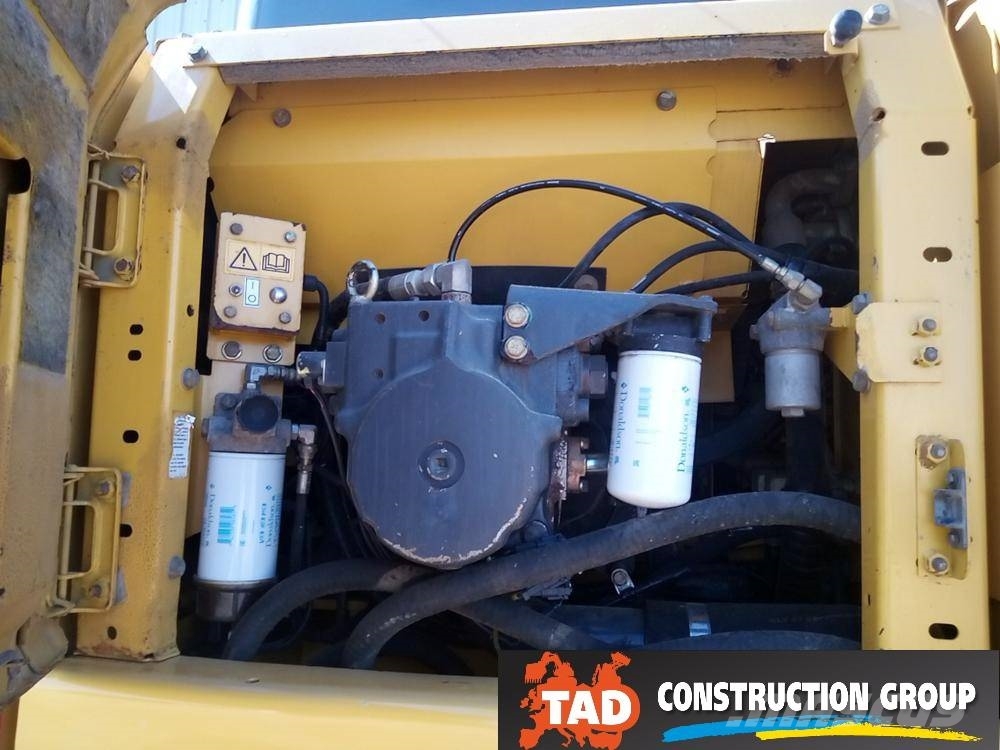 Komatsu PC210LC-8 Εκσκαφείς με ερπύστριες