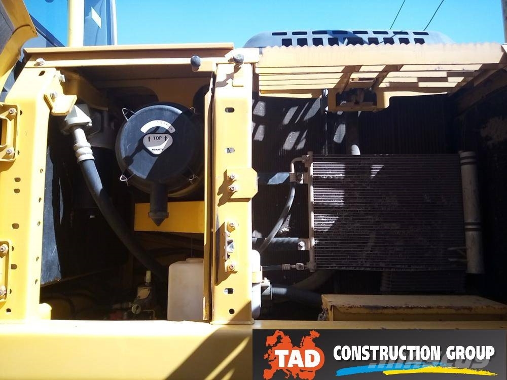 Komatsu PC210LC-8 Εκσκαφείς με ερπύστριες