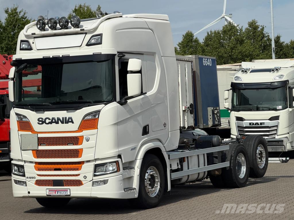 Scania R650 V8 6x2*4 Retarder Full Air 4.35 WB Euro 6 새시 운전실 트럭