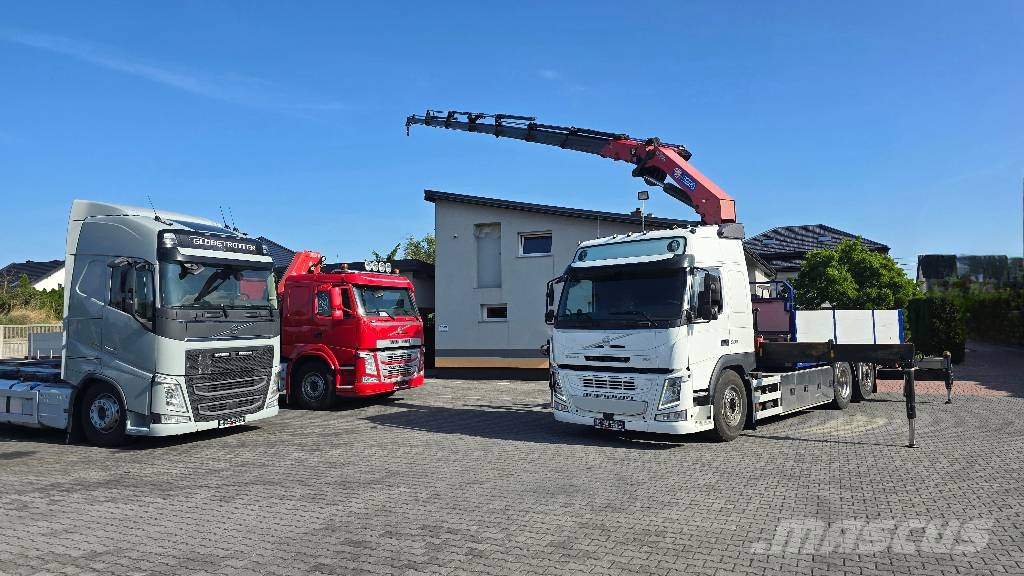 Volvo FM500 6x2 HDS HMF 3220K7-19m Vlakke laadvloer met kraan