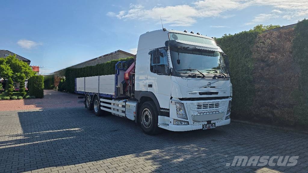 Volvo FM500 6x2 HDS HMF 3220K7-19m Vlakke laadvloer met kraan