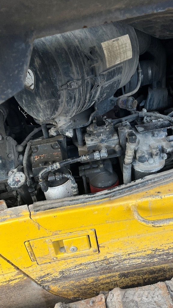Komatsu Px85-13 lánctalpas dózerek