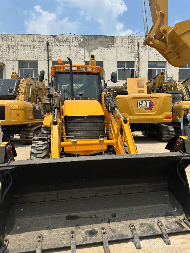 JCB 3CX لوادر ذات جرافات عكسية