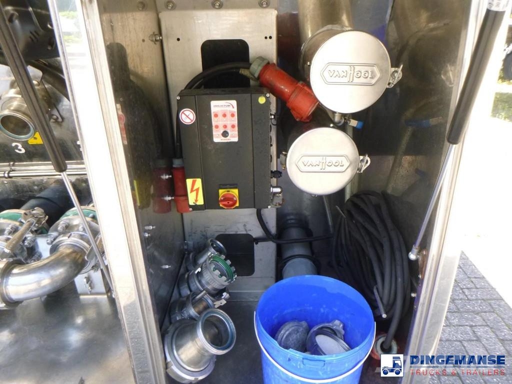 Van Hool Food tank inox 28.5 m3 / 3 comp Semirremolques cisterna