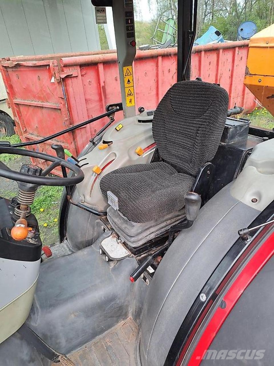 Massey Ferguson MF 3625 mit kompletter Winterausrüstung Traktorit