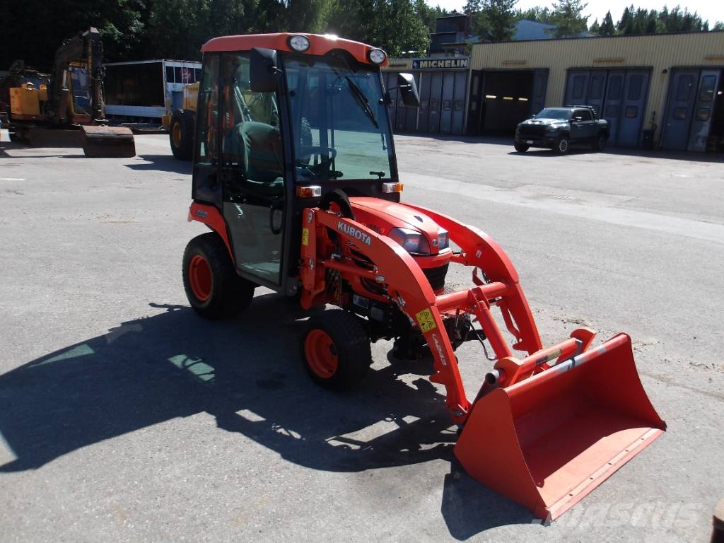 Kubota BX 2350D جرارات مدمجة