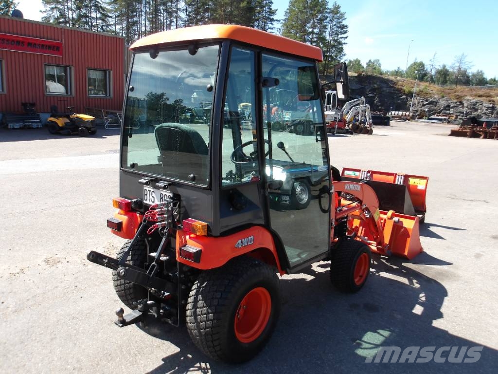 Kubota BX 2350D جرارات مدمجة