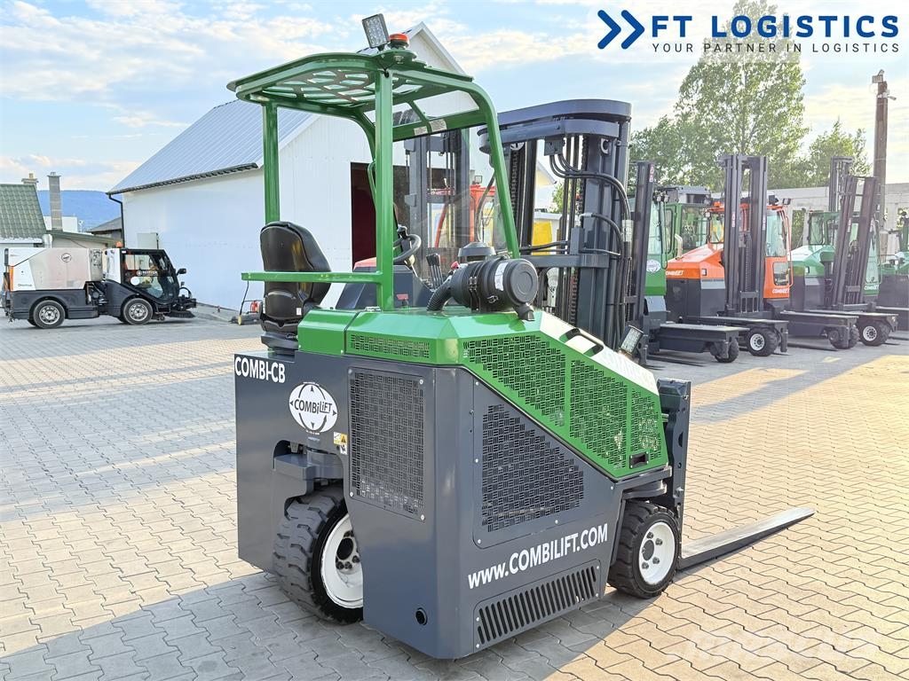 Combilift CB3000 | DIESEL | TRIPLEX 4900 | FREE-LIFT | FORK- شاحنة المناولة رباعية الاتجاهات