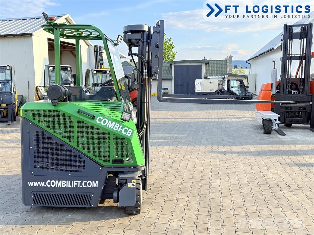 Combilift CB3000 | DIESEL | TRIPLEX 4900 | FREE-LIFT | FORK- شاحنة المناولة رباعية الاتجاهات