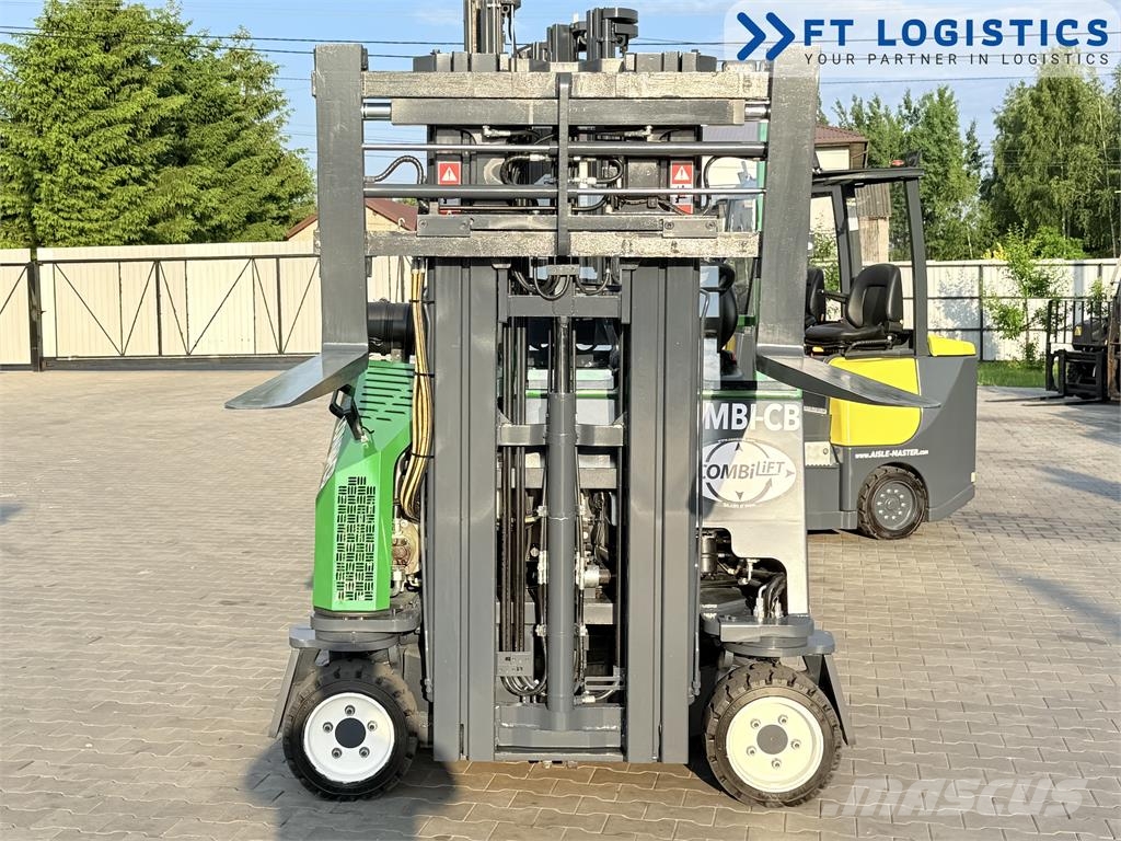 Combilift CB3000 | DIESEL | TRIPLEX 4900 | FREE-LIFT | FORK- شاحنة المناولة رباعية الاتجاهات