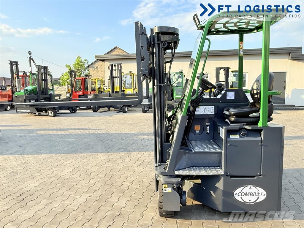 Combilift CB3000 | DIESEL | TRIPLEX 4900 | FREE-LIFT | FORK- شاحنة المناولة رباعية الاتجاهات