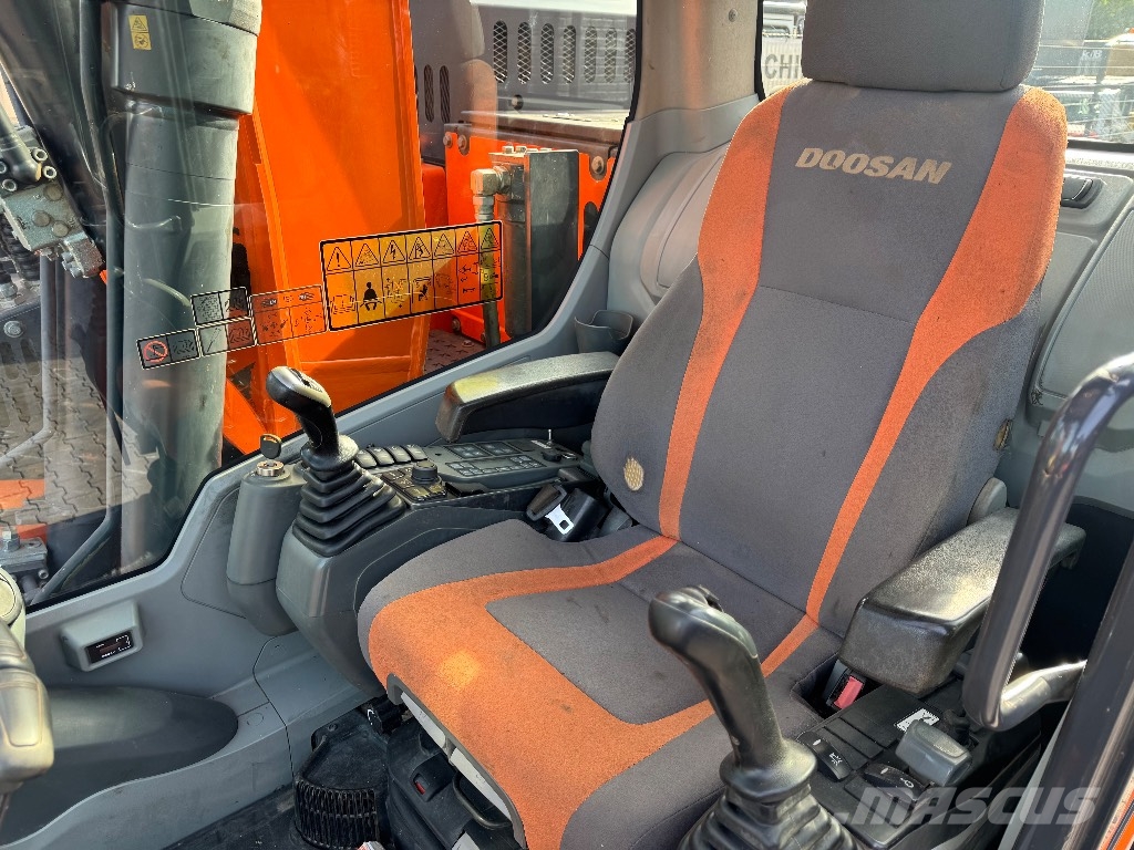 Doosan DX 140 LCR-5 Gravemaskiner på larvebånd