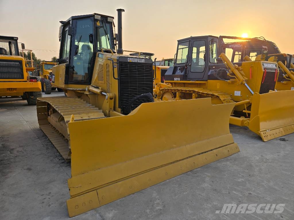 CAT D 5 K Crawler dozers