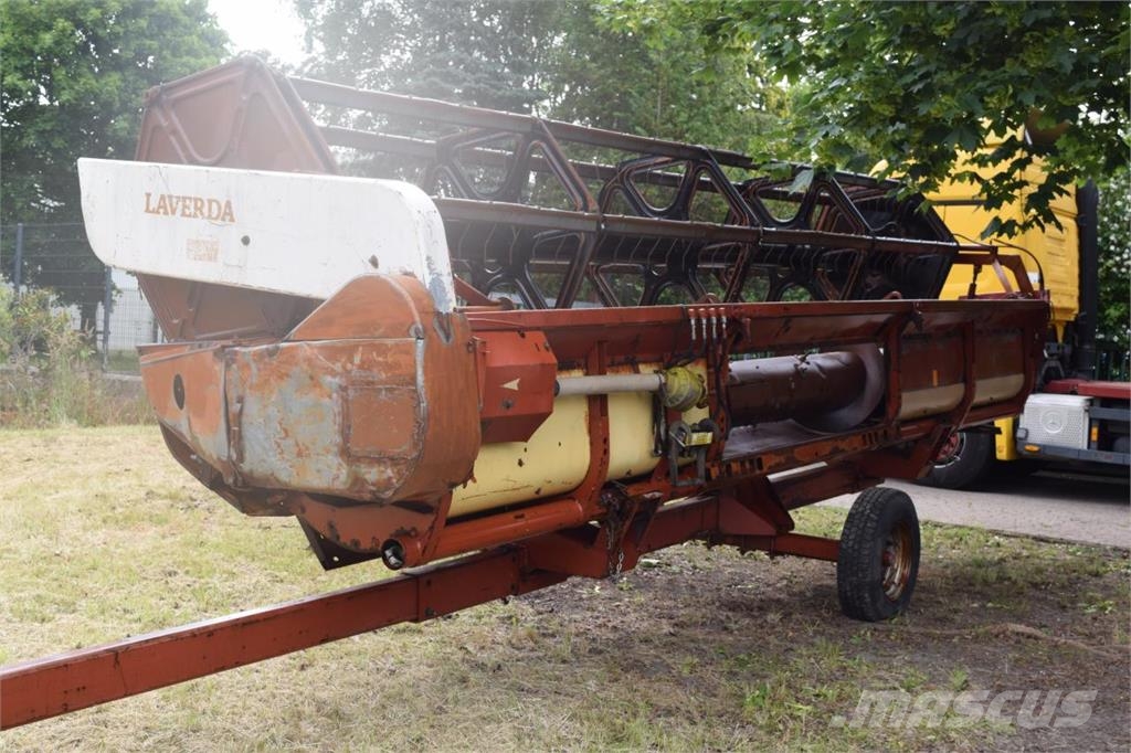 Laverda L624 Kombinované zberacie stroje