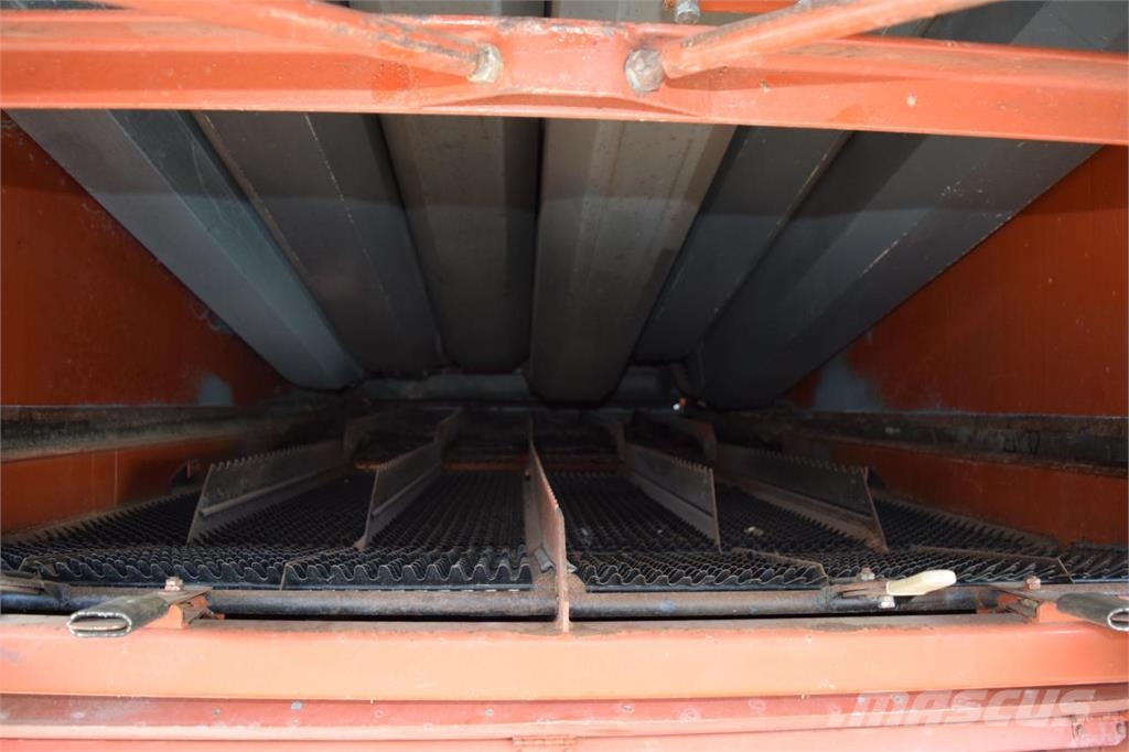 Laverda L624 Kombinované zberacie stroje