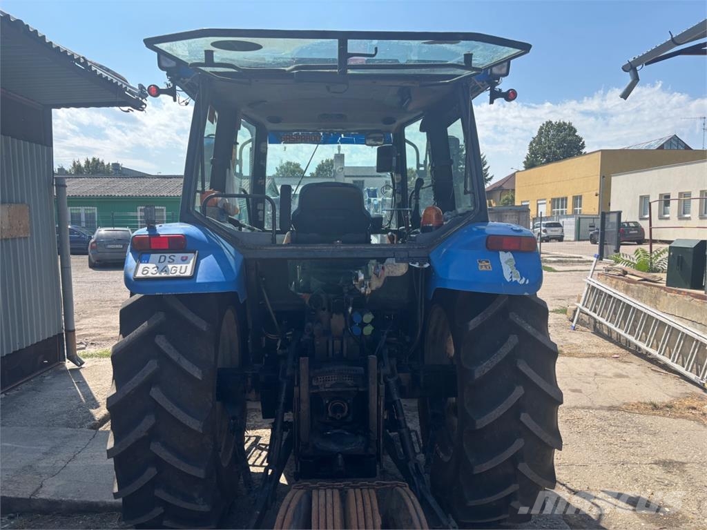 New Holland TL 80 4X4 Entreprenør - Andet